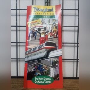 1990’s Disneyland Brochure Mickey’s Toontown RARE Mickey Mouse Passport VTG